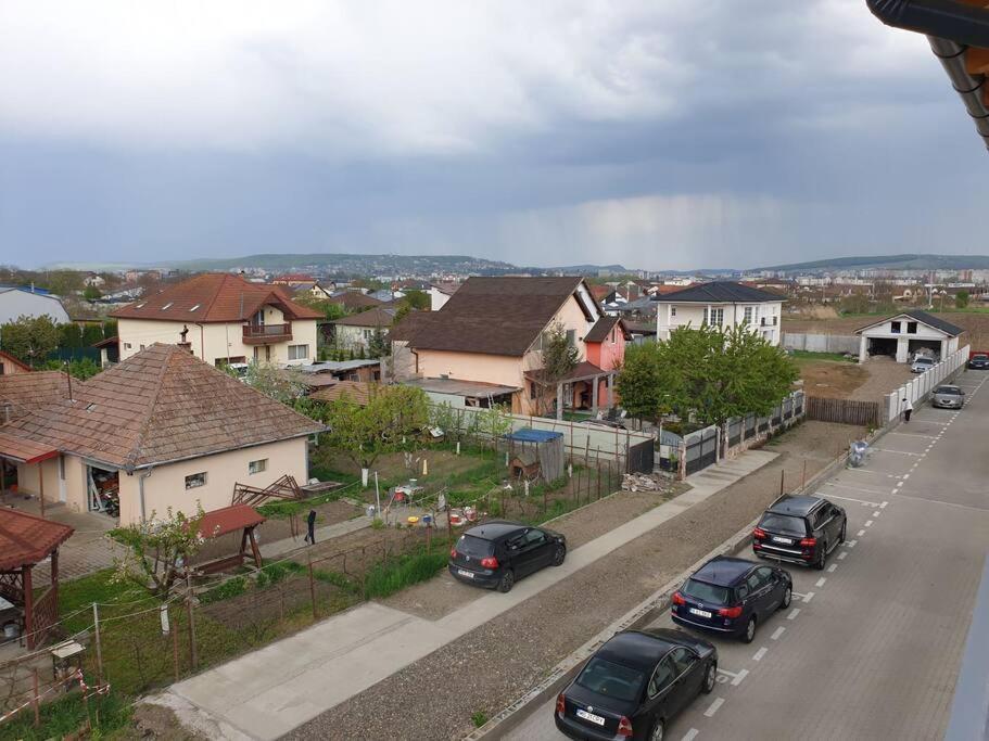 Max Studio Sancraiu de Mures 外观 照片